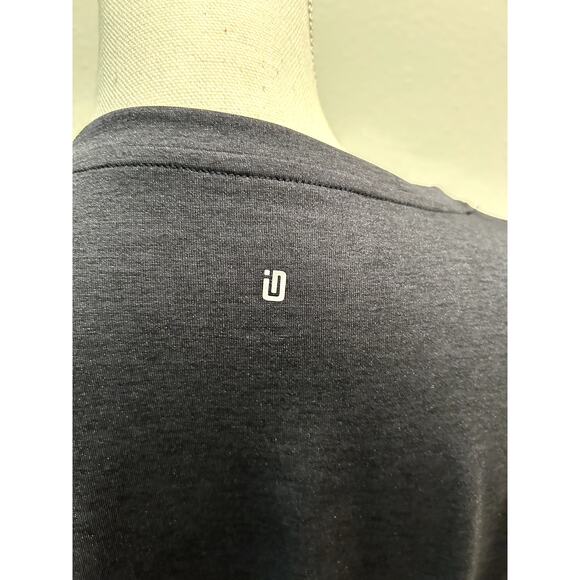 ID Ideology Women's Plus Size 1X Essentials Tee T-Shirt Top Rapidry Color: Noir - Picture 6 of 8